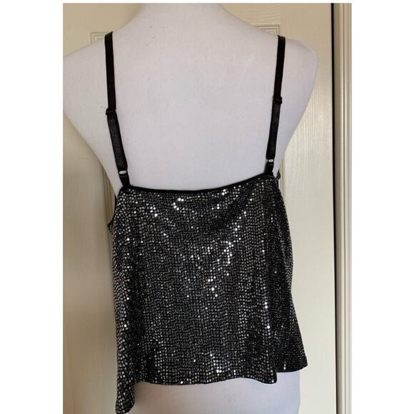 Torrid sequin camisole black size 2 shimmery sparkles - Picture 3 of 9